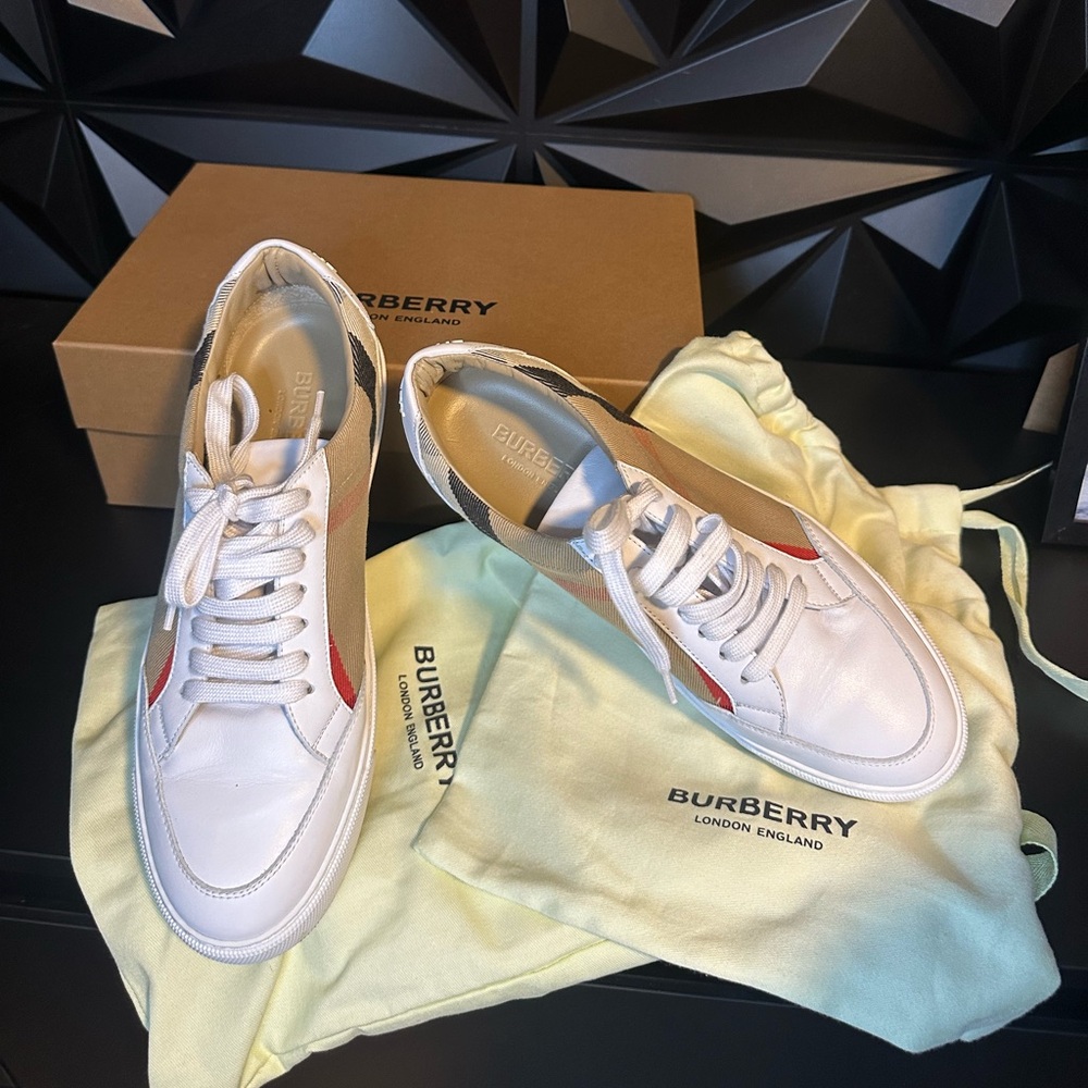 Burberry Check Sneaker